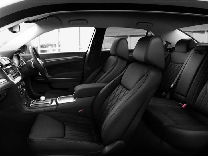 chrysler-front-right